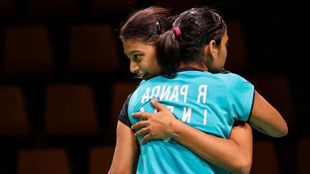 India women shuttlers qualify for quarterfinals of Uber cup