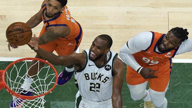 Bucks rally to draw level with Suns