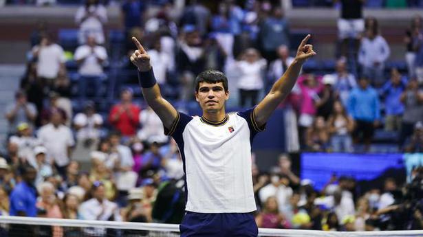 U.S. Open | Tsitsipas loses to Spanish teen Alcaraz