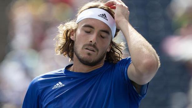 Stefanos Tsitsipas angers Greek government over vaccination views