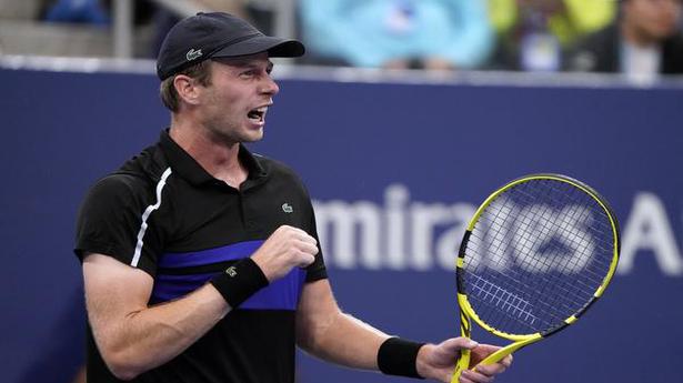 U.S. Open tennis | Qualifier Van de Zandschulp tames Argentine battler to reach quarters