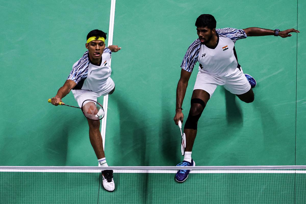 Sinkronisasi: Satwik dan Chirag mengguncang gaya India dengan penampilan mereka yang menyenangkan. 
